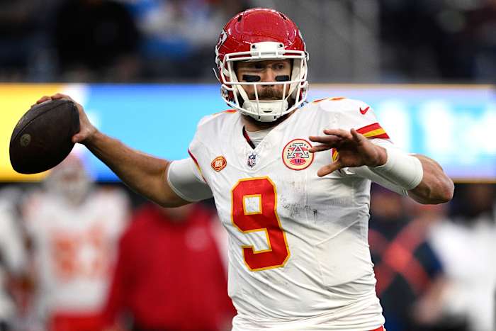 Kansas City Chiefs quarterback Blaine Gabbert (9) throws a pass against the Los Angeles Chargers during the second half at SoFi Stadium.